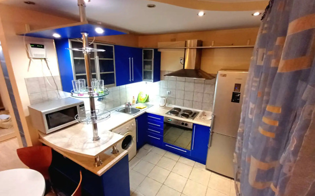 Dvukhkomnatnaya Samal 2 Almaty Flat