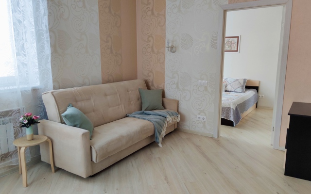 Komfort Na Tsentralnom Proyezde 17 Apartments