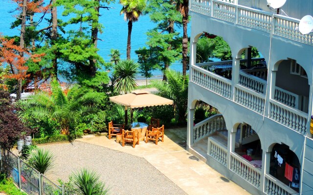 Dom U Morya Hotel