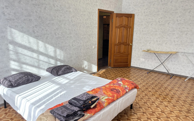 Квартира 3-комнатная Сталинка в Центре Казани