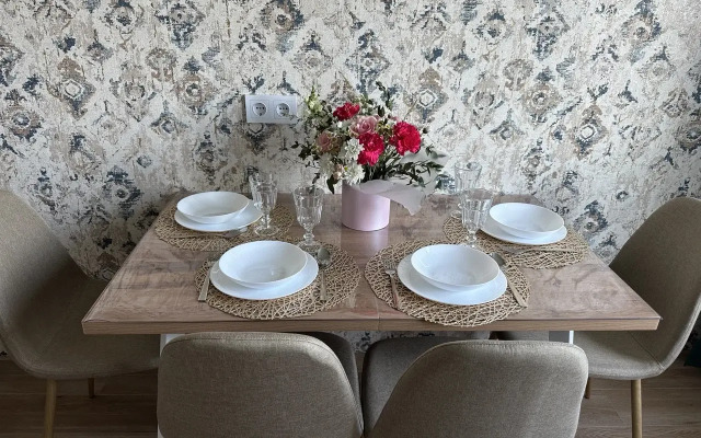 Квартира Двухкомнатная недалеко от Аэропорта