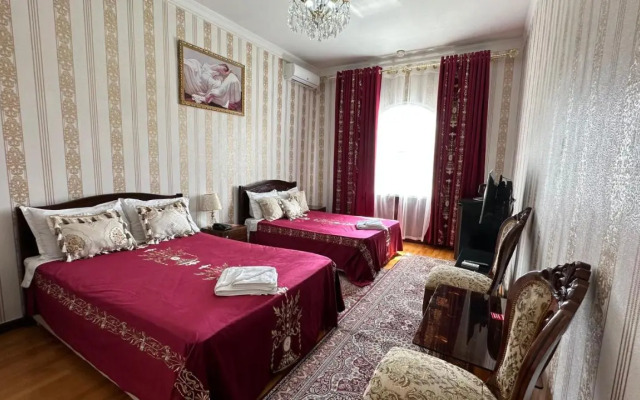 Sarbon Hotel