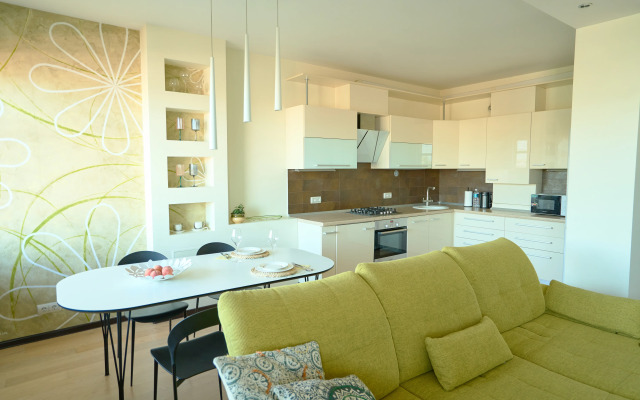 Квартира 2-х комнатная в тихом центре Калининграда с открытой террасой и видом на Кафедральный собор