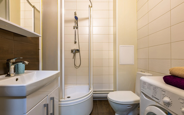 Ulybka Uyuta Na Oktyabryskoy Naberezhnoy Flat