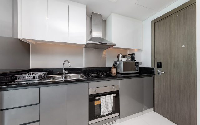 Апартаменты Modern Studio at Damac Maison Prive