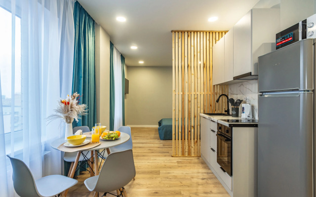 Квартира Студия Бирюза в доме бизнес-класса рядом с ЦГБ