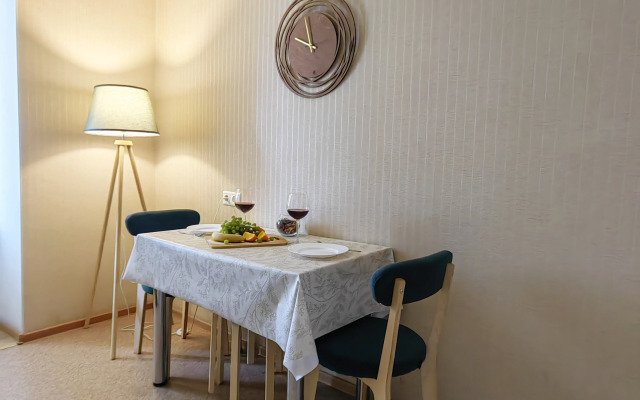 Апартаменты Viphome на проспекте Фрунзе 86