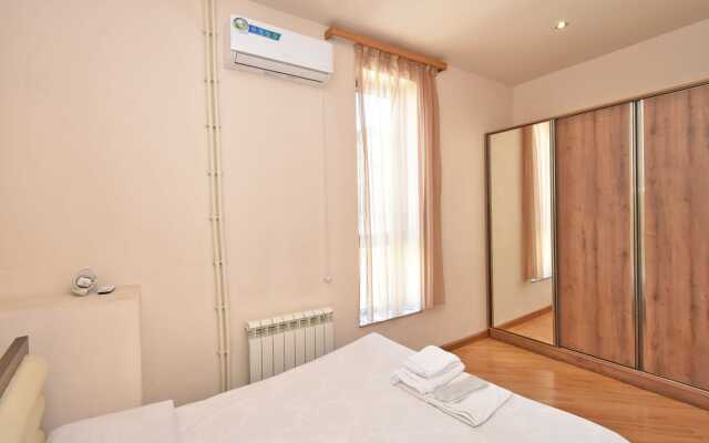 RentInnYerevan Avag Petrosyan 2 Apartments