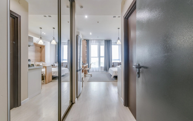 Апартаменты Премиум с Балконом и Видом на Город Business Apartments