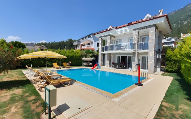 Rena Villaları - Spacious and Private Pool Villa in Oludeniz Villa