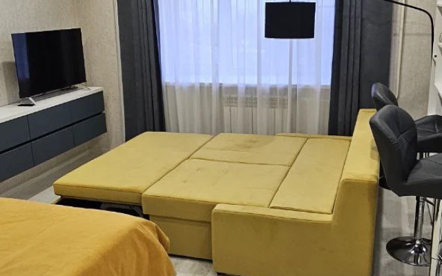 Studiya Prospekt Pobedyi Flat