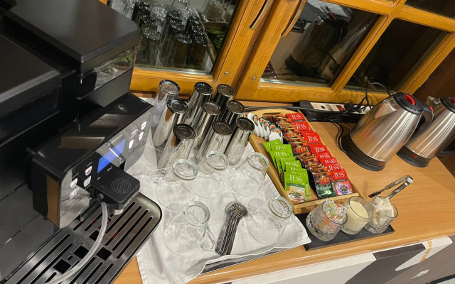 Hotel Airis Residence