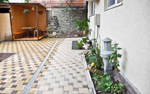 SunShine Guest House