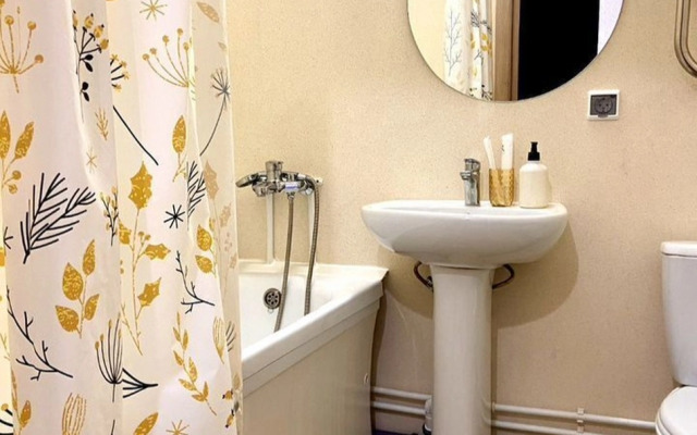 Квартира на 45-й Стрелковой Дивизии 251