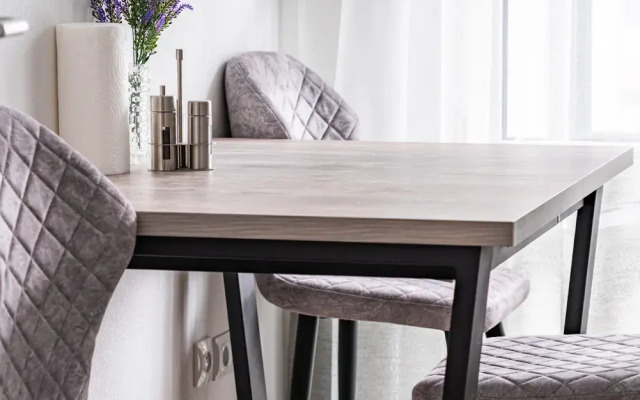 Квартира Современная у Метро Молодежная