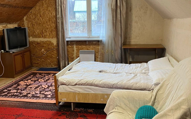 Domik U Lesa Private house