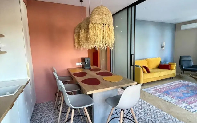 Na Pervoy Linii Baltiyskogo Morya Flat