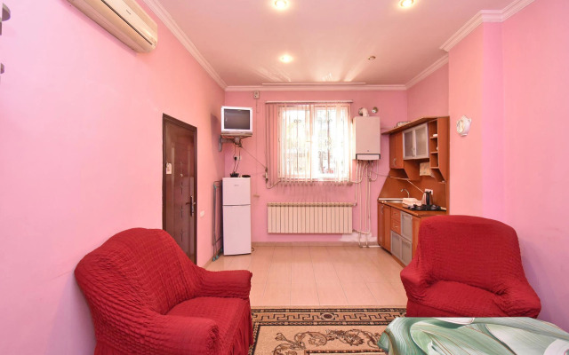 Apartment in Saryan Street Flat
