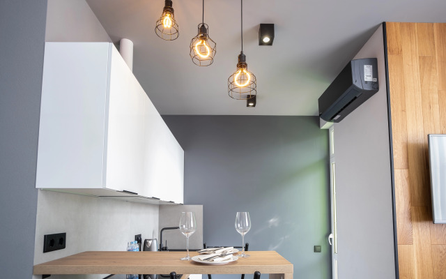 Red Art Light Deni Apartments