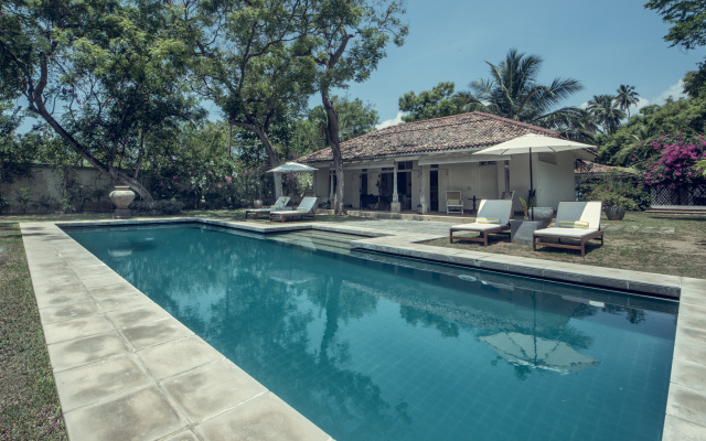Taru Villas Mawella