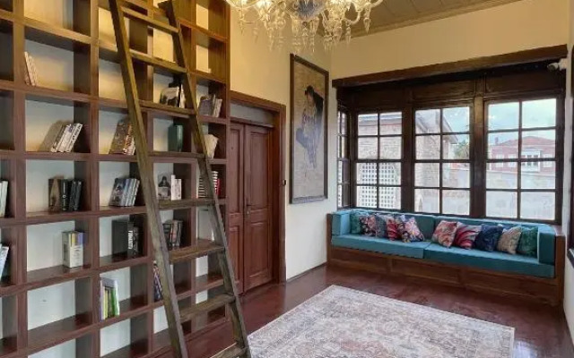 Отель Mille Kaleici