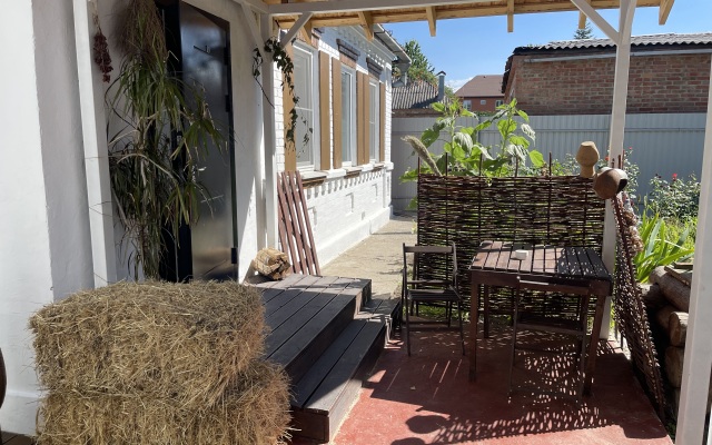 Sholokhov Russkaya Izba Guest House