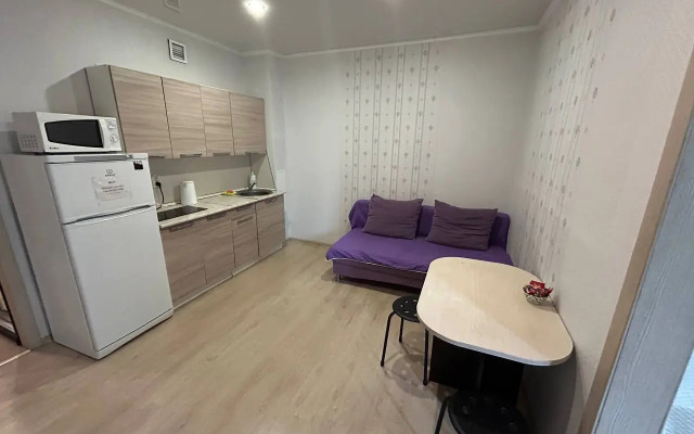 1 Komnatnaya Na Ulice Geologorazvedchikov 44A Flat