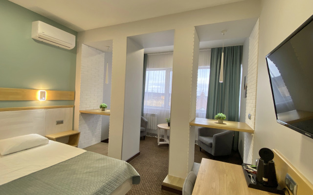 Irbis Hotel