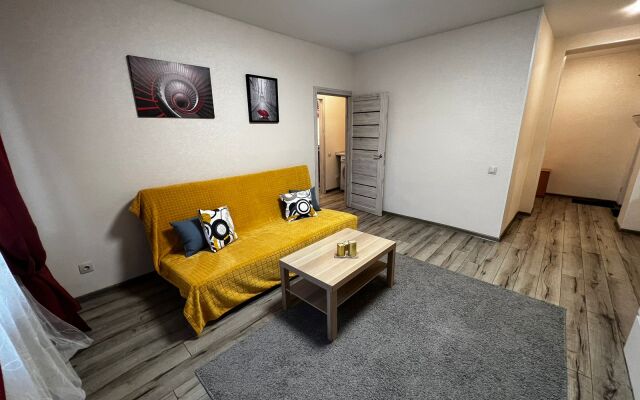 Uyutnaya dvukhkomnatnaya na Taganskoy Apartment