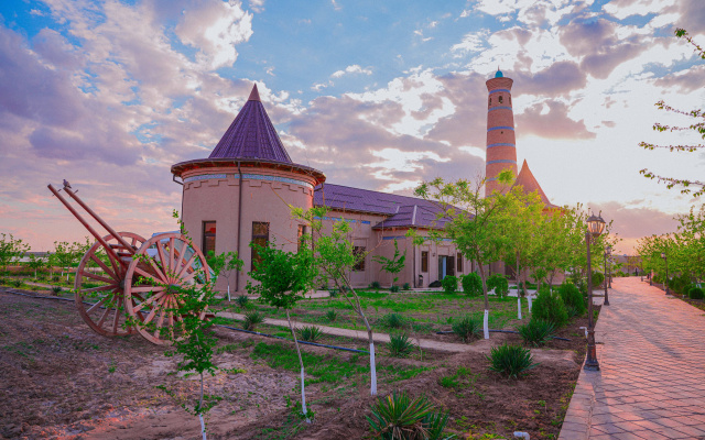 Глэмпинг City of Magicians Yurt&Desert Experience