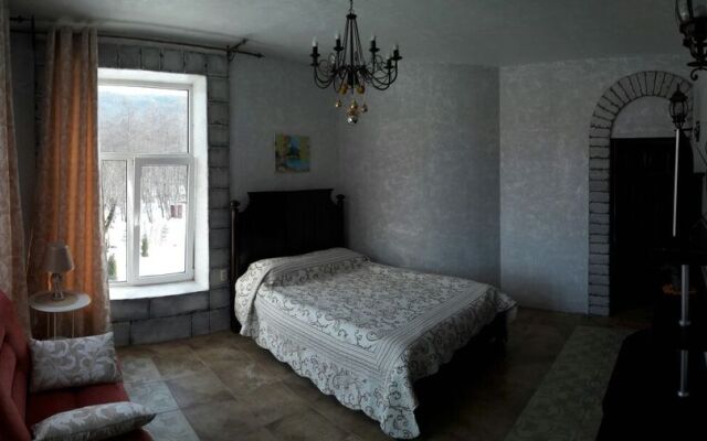 Замок Климовский