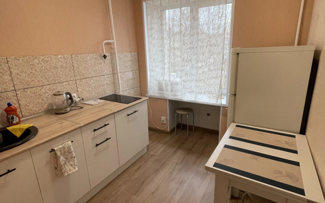 Квартира На Титова 18