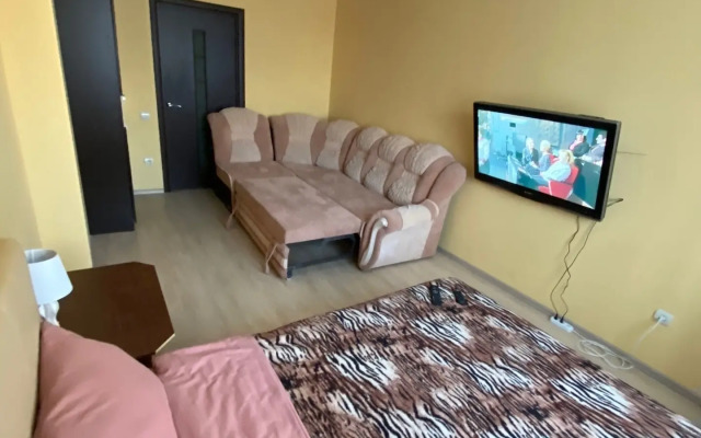 Квартира на Краснозвёздной Улице, 3