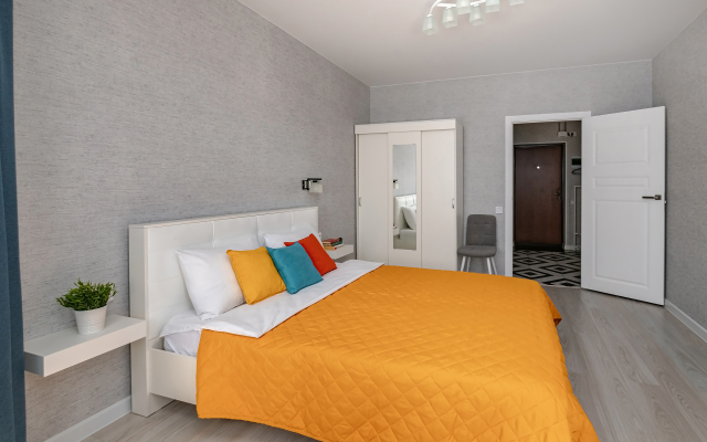 Апартаменты TopHouse на Нейбута 2а, 3 этаж