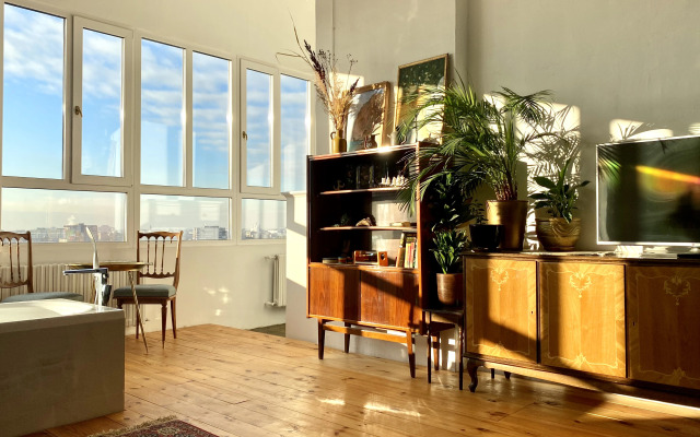 Апартаменты ApartMari Уникальный Люкс с видом на город