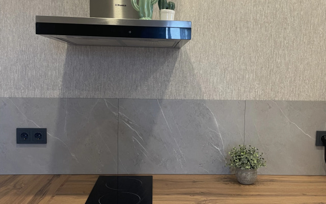 Квартира Просторная на Курсантов Кировцев