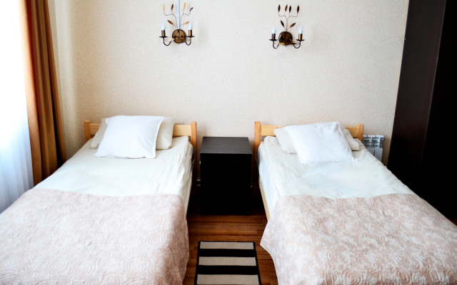 Отель Кызыл Бозау