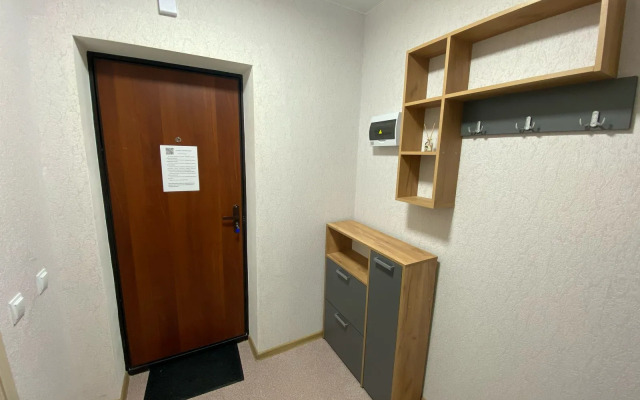 Uyutnaya Dvukhkomnatnaya V Novom Dome Flat