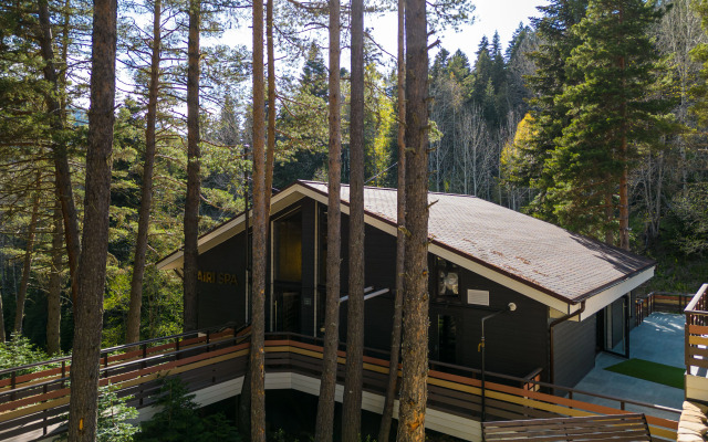 Mairi Park Hotel