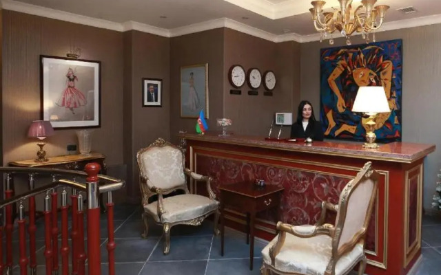 West Inn Palace Hotel