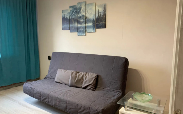 Dobry Lev Flat