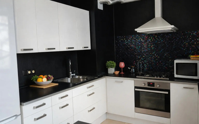 Квартира Комфортная Трёхкомнатная в Самаре