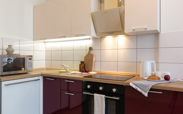 Апартаменты Life Apartments на 10 этаже ЖК Спутник