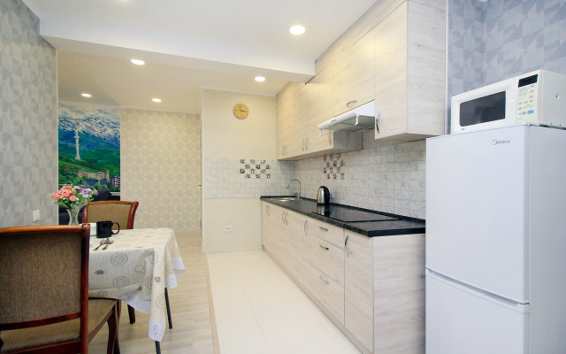 Raduzhny Bereg 343A Flat