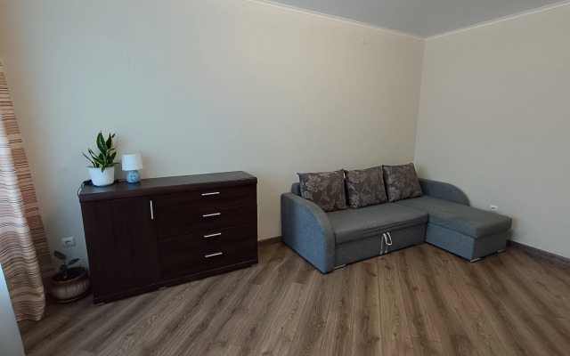 Квартира Уютная в спальном районе Калининграда рядом с озером