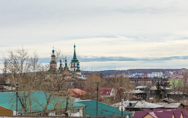V tsentre Irkutska Flat