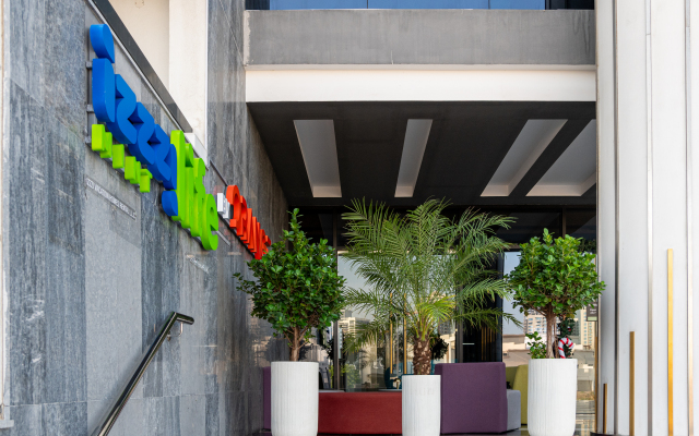 Izzzi Life Mint Apart-Hotel