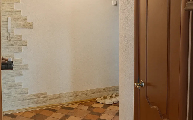 Квартира просторная на Проспекте 50 лет