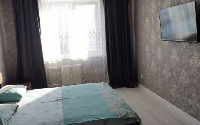 Квартира на улице Братьев Хусаиновых 4/2