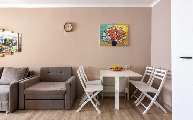 Квартира уютная на Велинградской 21